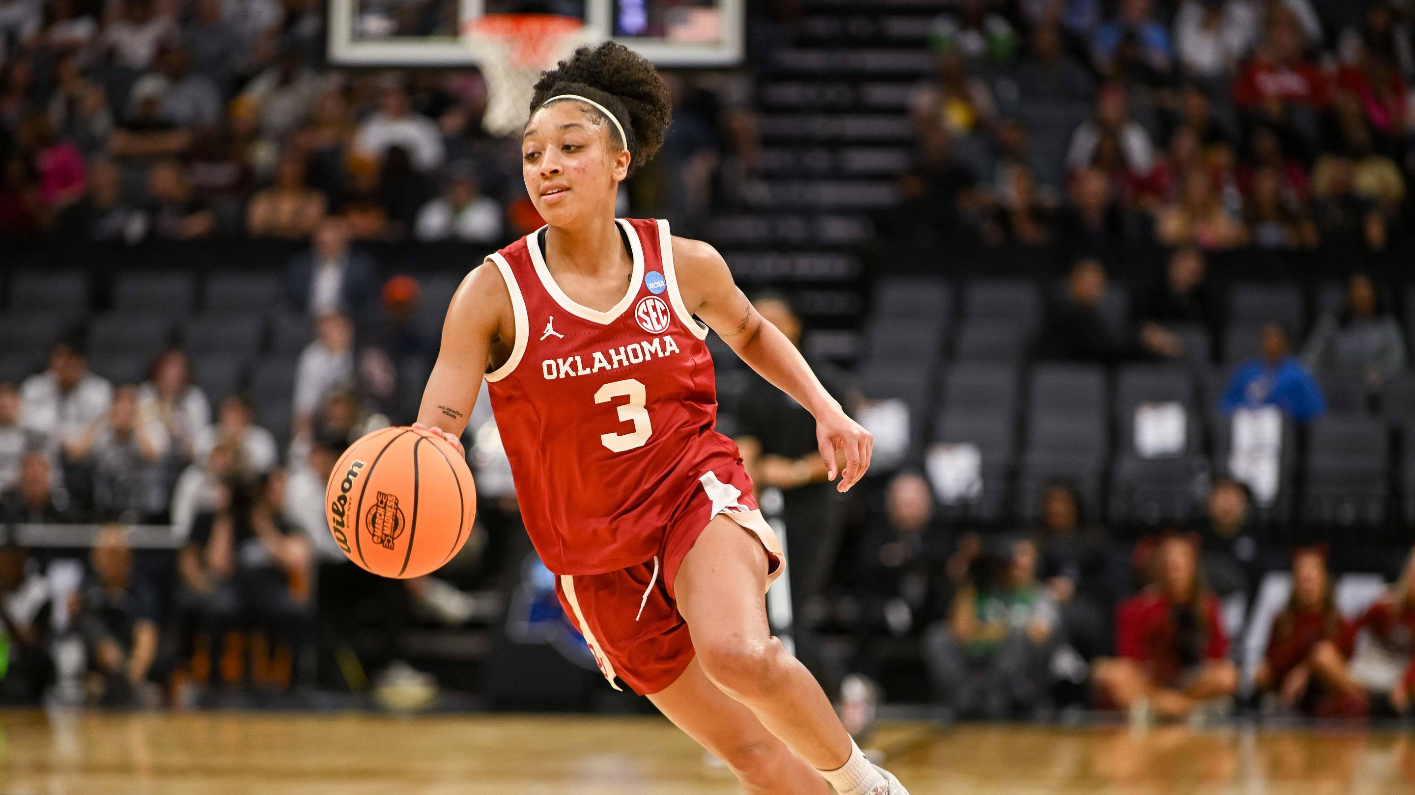 Texas Women's Basketball Lands Unexpected Portal Prize