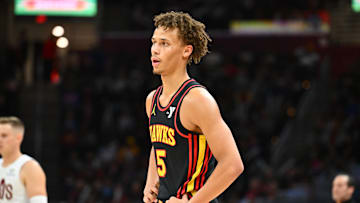 Dyson Daniels looks into the distance against the Cleveland Cavaliers