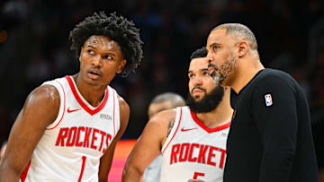 Houston Rockets v Cleveland Cavaliers