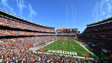New England Patriots v Cleveland Browns