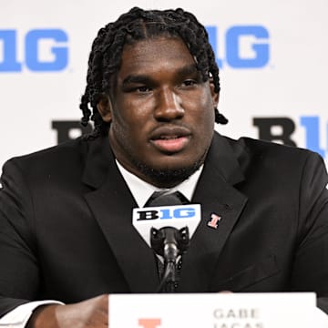 Jul 23, 2024; Indianapolis, IN, USA; Illinois Fighting Illini outside linebacker Gabe Jacas speaks to the media during the Big 10 football media day at Lucas Oil Stadium. Mandatory Credit: Robert Goddin-Imagn Images