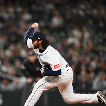 Seattle Mariners relief pitcher Andres Munoz (75) pitches to the New York Yankees during the ninth inning at T-Mobile Park on May 13.