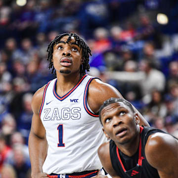 Gonzaga Bulldogs senior Michael Ajayi (1).