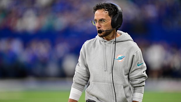 Miami Dolphins head coach Mike McDaniel