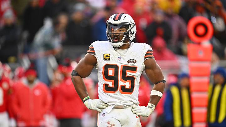 Kansas City Chiefs v Cleveland Browns