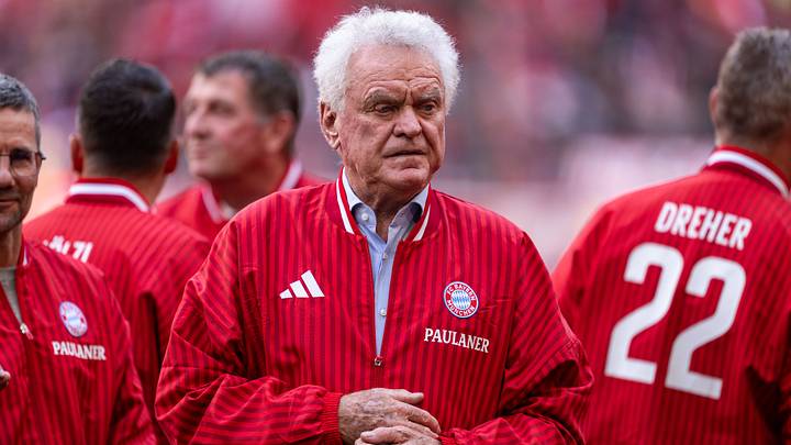 Sepp Maier stellt sich hinter Manuel Neuer Sepp Maier stellt sich hinter Manuel Neuer