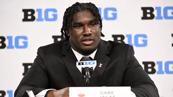 Jul 23, 2024; Indianapolis, IN, USA; Illinois Fighting Illini outside linebacker Gabe Jacas speaks to the media during the Big 10 football media day at Lucas Oil Stadium. Mandatory Credit: Robert Goddin-Imagn Images