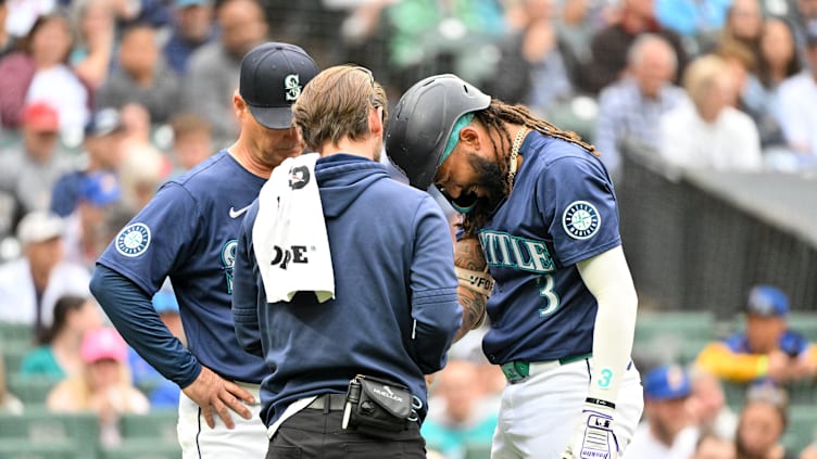 Los Angeles Angels v Seattle Mariners