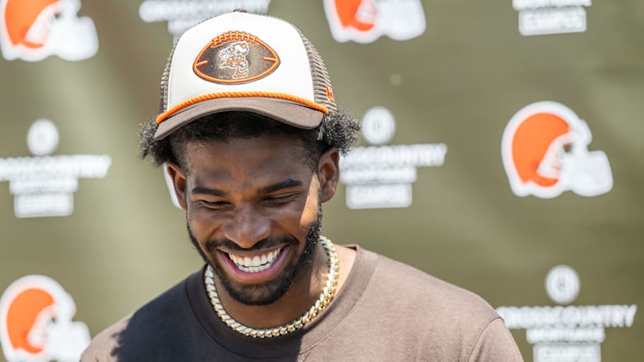 Cleveland Browns quarterback Sanders talks to the media during rookie minicamp at CrossCountry Mortgage Campus. | Ken Blaze-Imagn Images