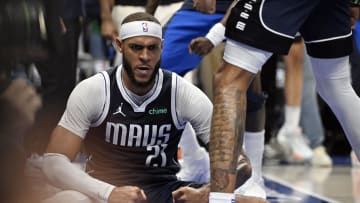 Dallas Mavericks center Daniel Gafford (21) celebrates.