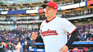 Chicago White Sox v Cleveland Guardians