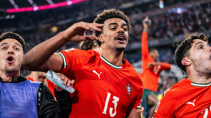 Renato Veiga feiert den Nations-League-Sieg mit Portugal Renato Veiga feiert den Nations-League-Sieg mit Portugal