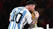 TOPSHOT-FBL-WC-2022-MATCH64-ARG-FRA-GOLDEN-BALL