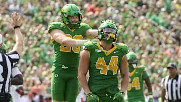 Oregon fans have something they've always wanted, a defense that gets after it with speed, physicality and aggression, pressuring the quarterback, giving limited cushion, contesting every catch.