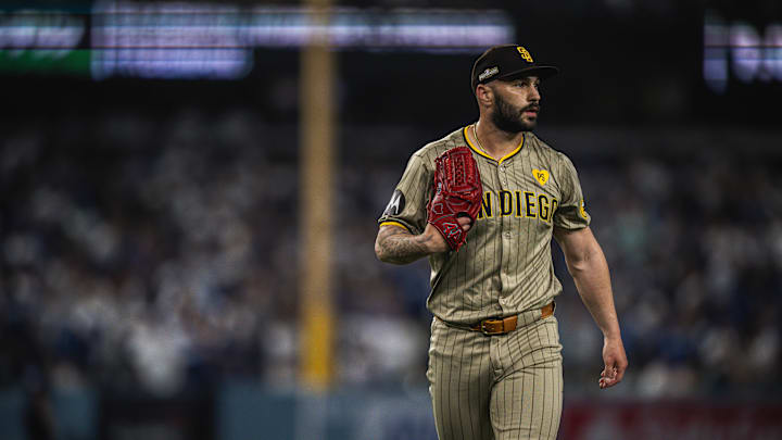 Division Series - San Diego Padres v Los Angeles Dodgers - Game 1