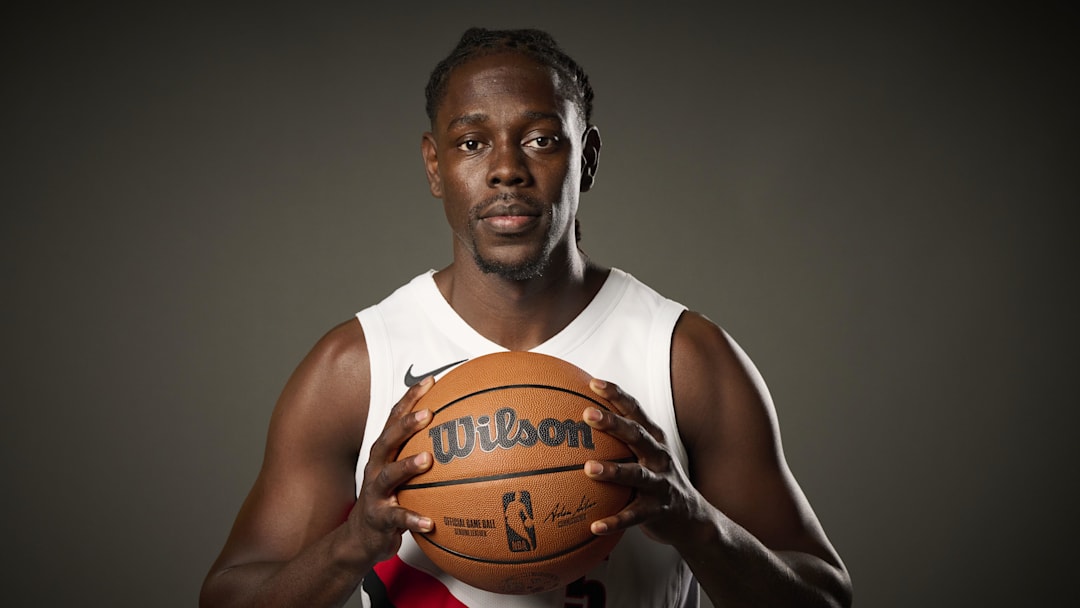 Sep 29, 2025; Portland, OR, USA; Portland Trail Blazers guard Jrue Holiday (5) during media day at the Moda Center. Mandatory Credit: Troy Wayrynen-Imagn Images Sep 29, 2025; Portland, OR, USA; Portland Trail Blazers guard Jrue Holiday (5) during media day at the Moda Center. Mandatory Credit: Troy Wayrynen-Imagn Images