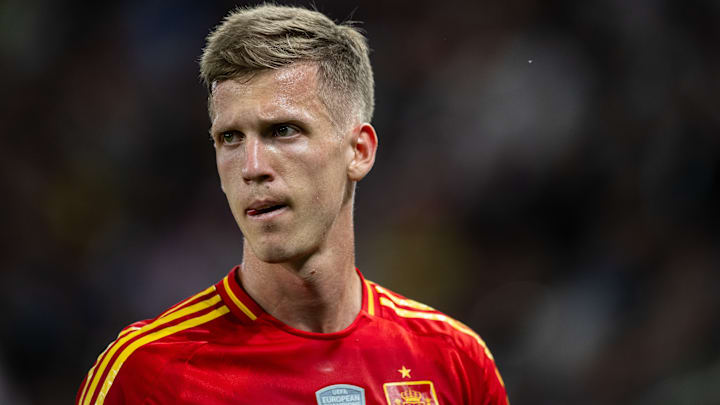 Dani Olmo va être repositionné par Hansi Flick. Dani Olmo va être repositionné par Hansi Flick.