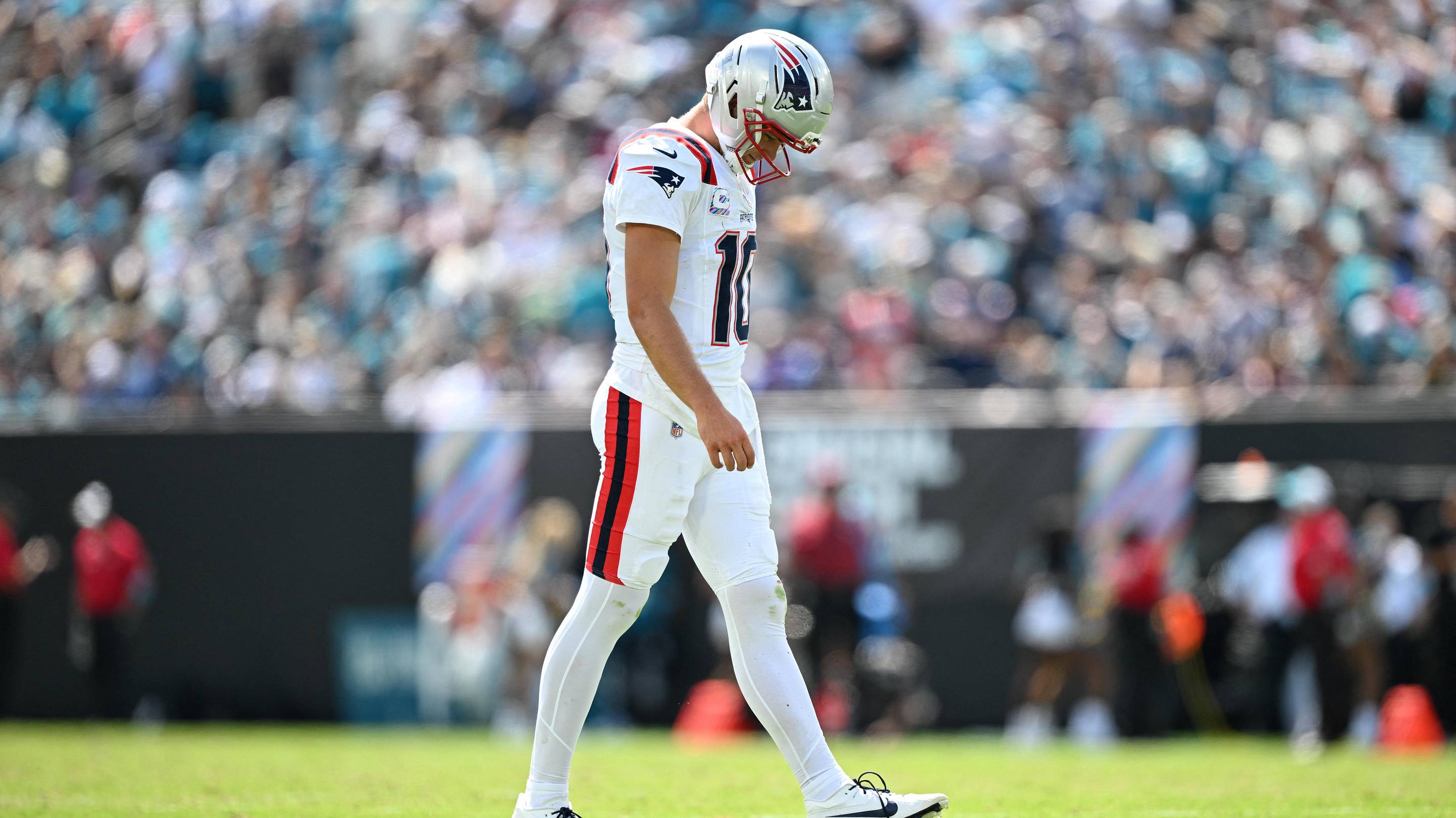 NFL Week 3 Winners and Losers: Drake Maye Looks Nothing Like the 2025 MVP Runner-Up