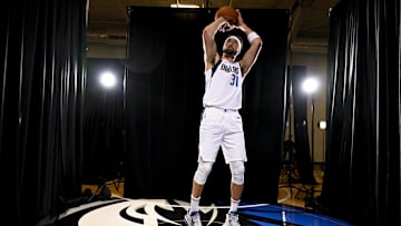 Dallas Mavericks, Klay Thompson