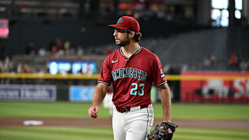 Texas Rangers v Arizona Diamondbacks