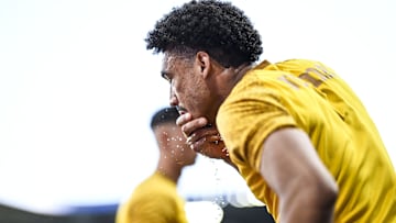 Zagueiro está com 27 anos de idade