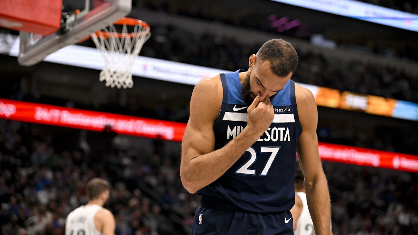 Rudy Gobert Escapes Injury After Jumbotron Horn Falls