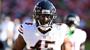 Chicago Bears, Amen Ogbongbemiga