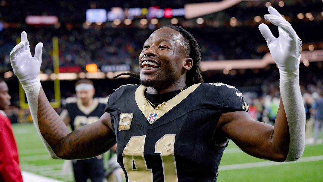 New Orleans Saints running back Alvin Kamara showed up at OTAs on Wednesday, but does. that mean he's back for good? New Orleans Saints running back Alvin Kamara showed up at OTAs on Wednesday, but does. that mean he's back for good?