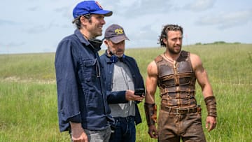 BTS Director J.C. Chandor, Producer Matt Tolmach and Aaron Taylor Johnson in Columbia Pictures and Marvel KRAVEN THE HUNTER