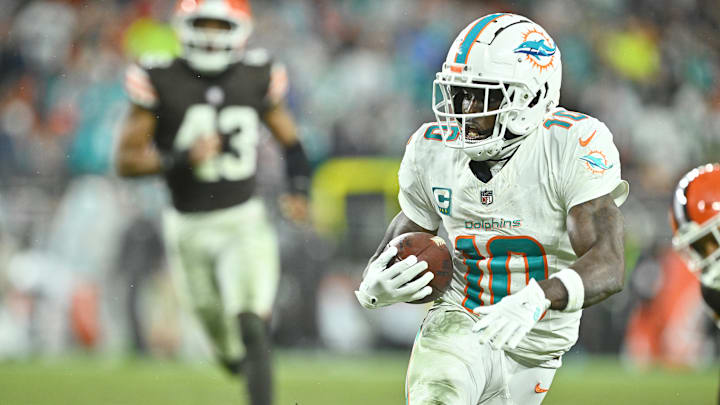 Miami Dolphins v Cleveland Browns