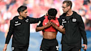Nathan Tella könnte Bayer Leverkusen in den kommenden Wochen fehlen.