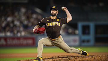 Division Series - San Diego Padres v Los Angeles Dodgers - Game 2