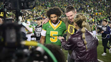 After Oregon's win over Minnesota Dan Lanning told Fox sideline reporter Alexa Landestoy, "I love this dude."