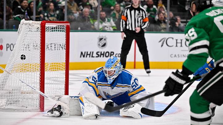 Jan 23, 2026; Dallas, Texas, USA; St. Louis Blues goaltender Jordan Binnington (50) loses his stick as he allows a power play goal to Dallas Stars center Matt Duchene (95) during the second period at the American Airlines Center. Mandatory Credit: Jerome Miron-Imagn Images