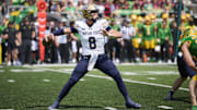 Montana State Bobcats quarterback Justin Lamson (8)