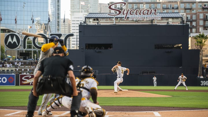 Milwaukee Brewers v San Diego Padres