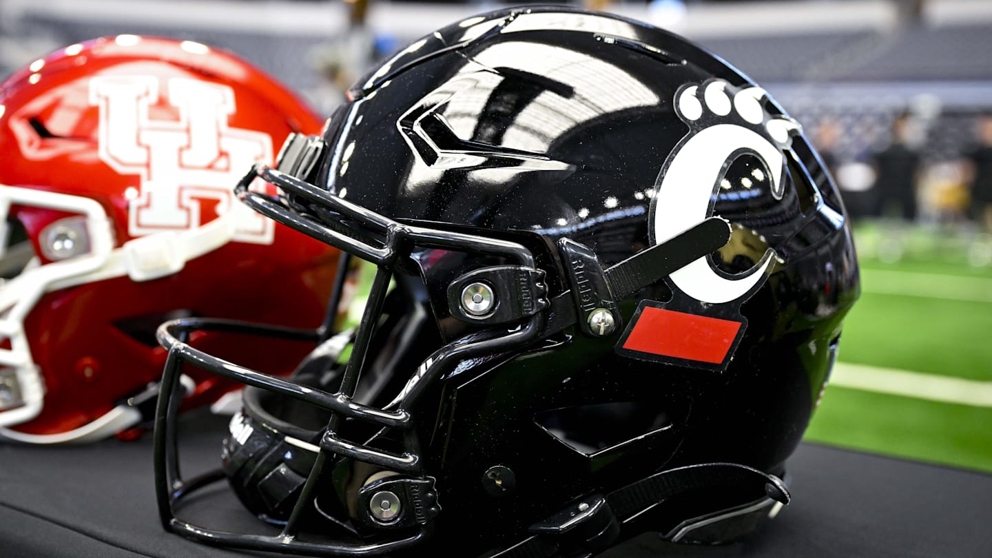 Cincinnati Bearcats Football Lands Exciting Tight End Commitment in Class of 2026