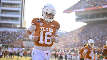 Texas Longhorns quarterback Arch Manning (16) takes the field before the game between the Texas Longhorns and the Clemson Tigers.