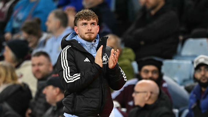 Harvey Elliott darf bei Aston Villa nur noch von außen zusehen