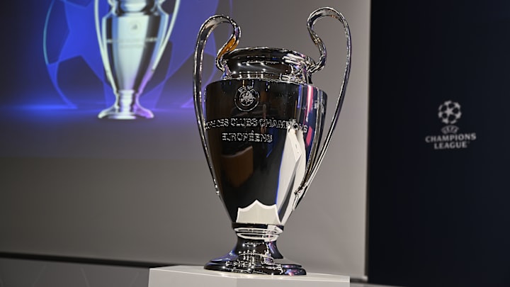 Die Champions-League-Trophäe Die Champions-League-Trophäe