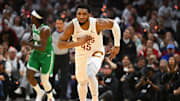 Donovan Mitchell suena para unirse a los Lakers