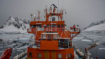 9th National Antarctic Science Expedition team completes their work on Dismal Island