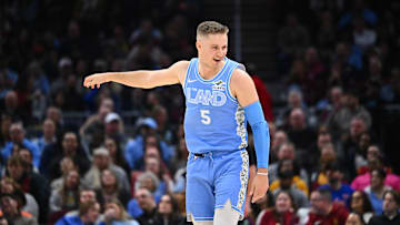 San Antonio Spurs v Cleveland Cavaliers