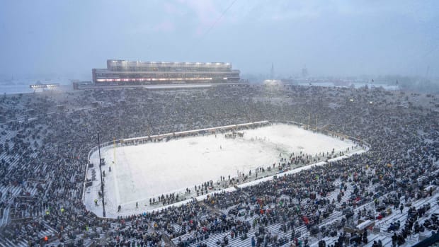 A snow filled Notre Dame Stadium in the 2022 contest vs. Boston College 