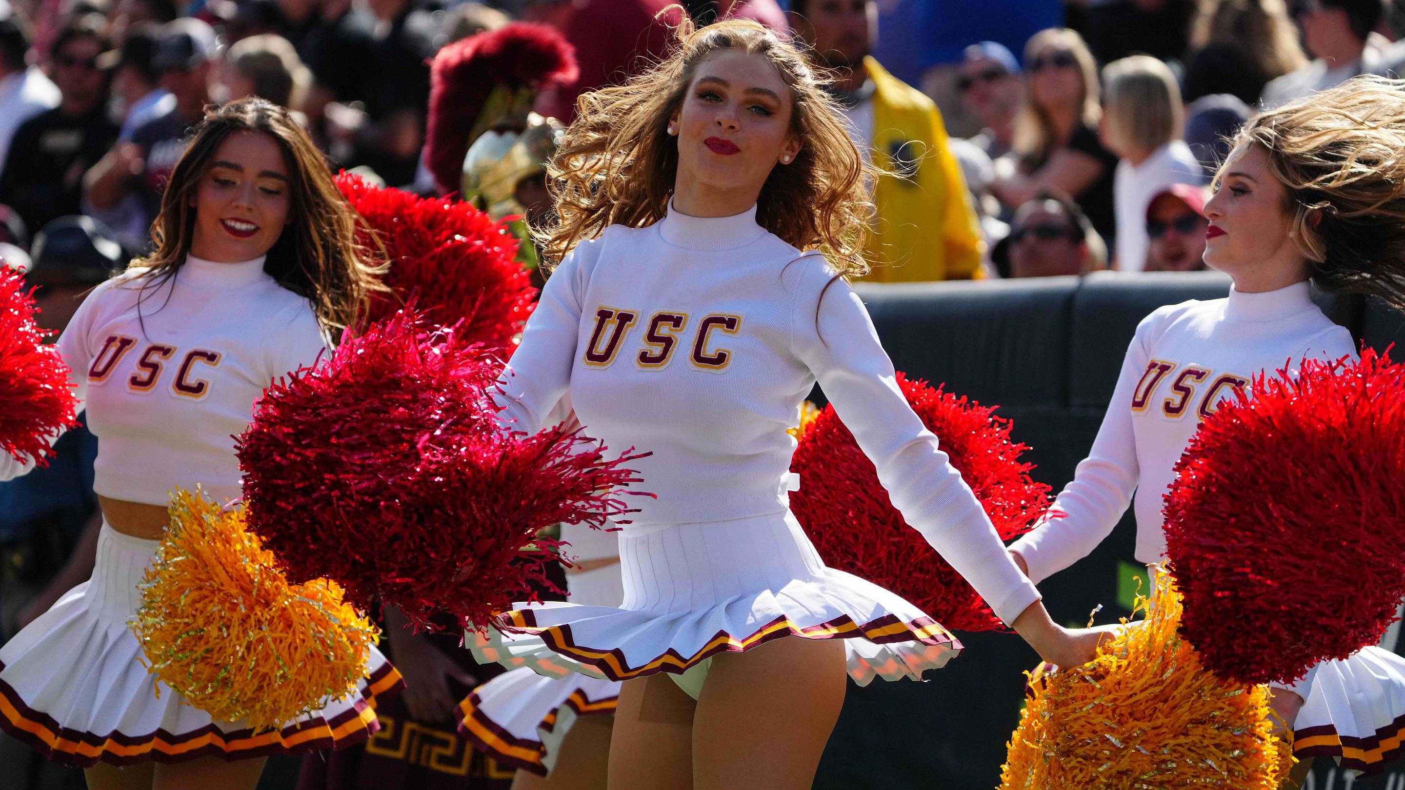 College Football Today: Week 8 Scores, Top 25 Games to Watch Now
