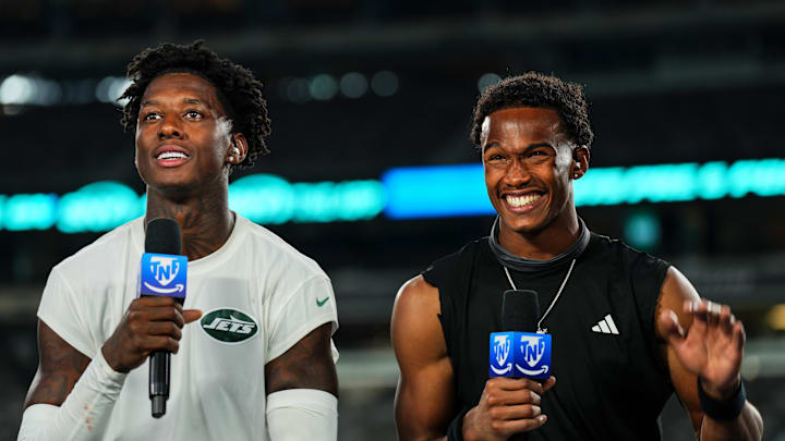 New England Patriots v New York Jets