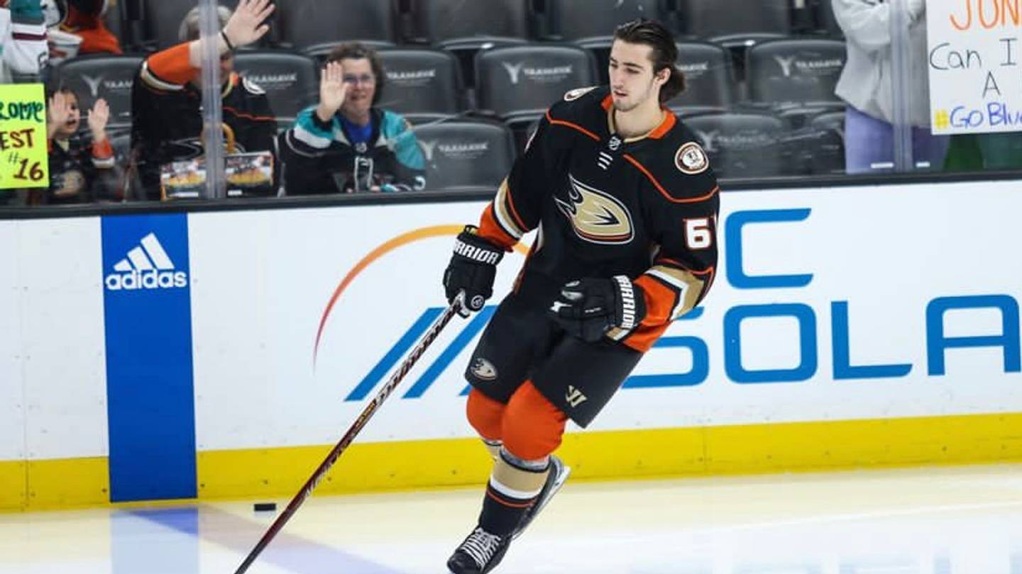 Former Boston College Hockey Forward Nikita Nesterenko Signs Two-Way Contract With Ducks