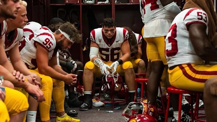 USC Trojans defensive lineman Elijah Hughes (56) / elijah._hughes USC Trojans defensive lineman Elijah Hughes (56) / elijah._hughes