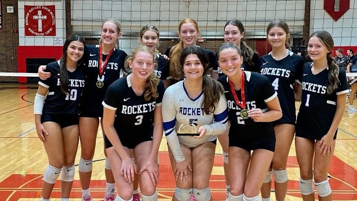 The Mount St. Mary Catholic volleyball team of Oklahoma City debuted at No. 17 in this week’s SBLive National Top 25 rankings after winning the Bishop Kelley tournament last weekend.