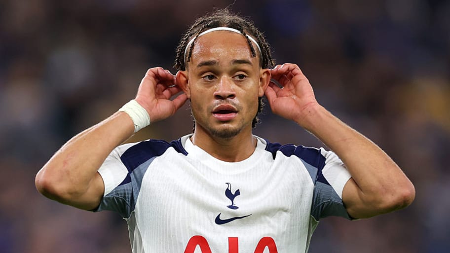 Tottenham midfielder Xavi Simon